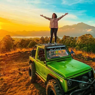 Sunrise Jeep Tour and Hot Spring Tour Plus Hotel Pick up