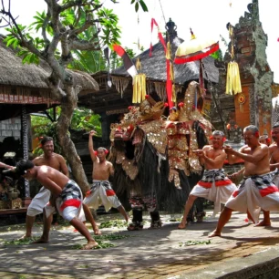 Cultural Show with Afternoon Rafting and Balinese Spa Tour